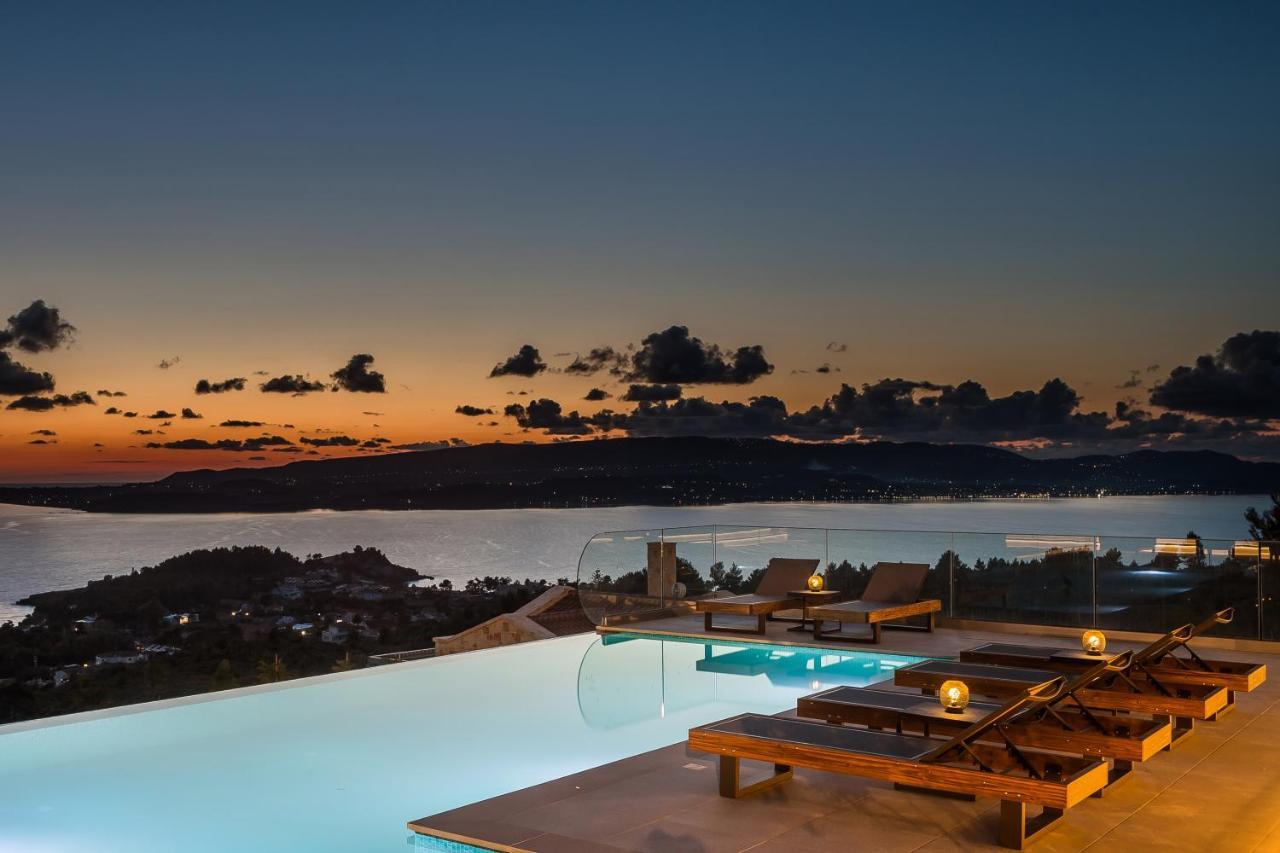 Echos Villa *