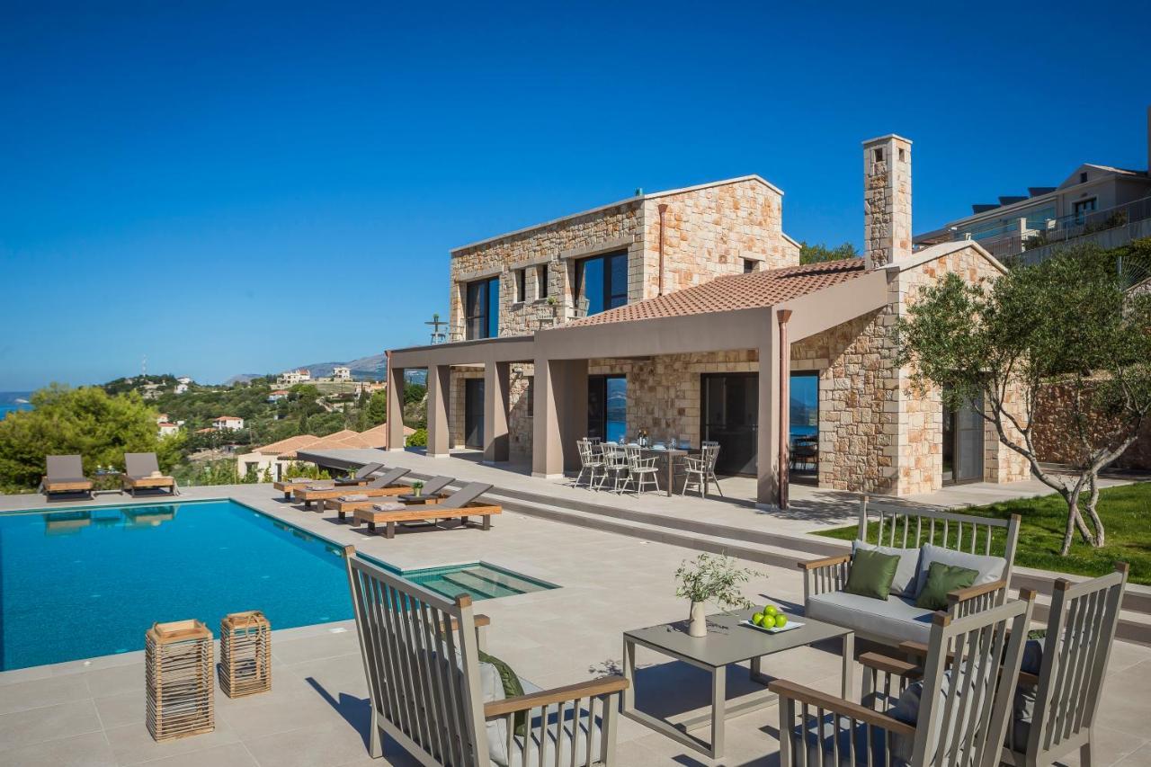 Echos Villa *